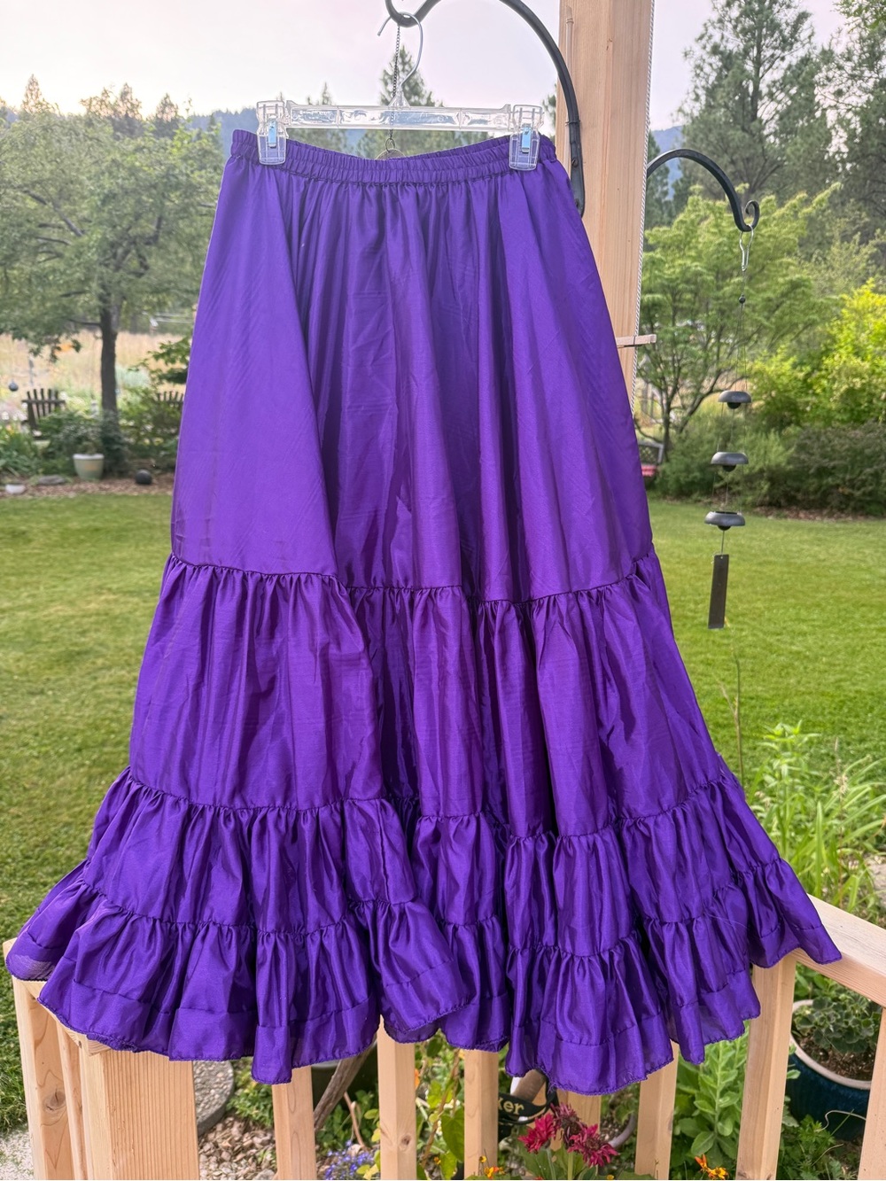 We3 Satin Belly Dance 25 Yd Skirt Sz 36, Purple - Picture 4 of 9